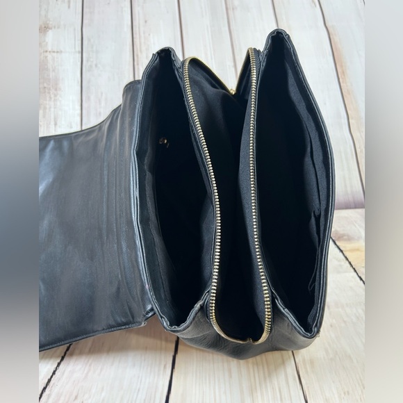 Parisian Chic Bebe Black and Gold Quilted Shoulder Bag. - Picture 9 of 14